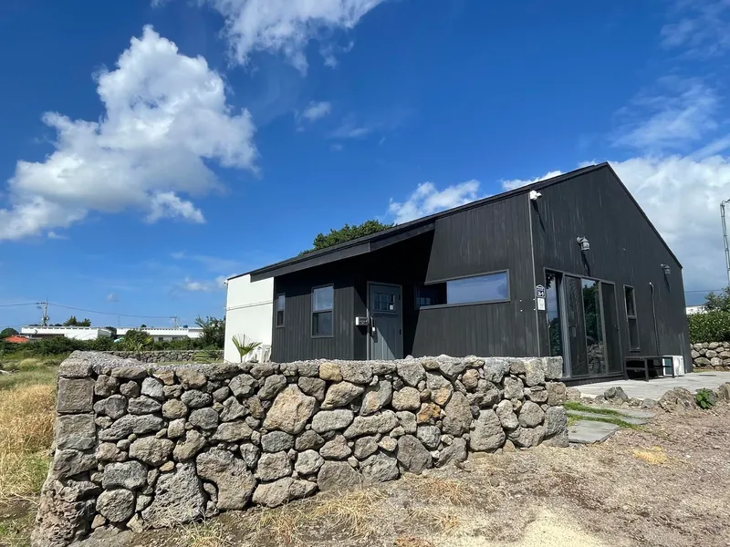 [Namwon, Seogwipo] A three-room country house with a great atmosphere and great sunrise & sunset view #Large dogs allowed 37