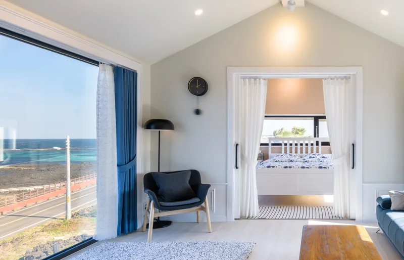 [Gujwa, Jeju] Pool Villa Ocean View within 15 minutes walk from Sehwa Beach #Juno 15