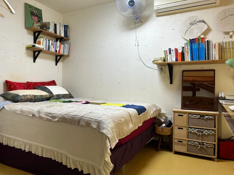[서울 종로][서울 종로 한옥] 한옥 마당이 보이는 투룸과 거실 독립 6