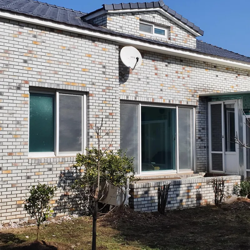 [Pyoseon, Seogwipo] Jeju Seogwipo Outdoor Pet-Friendly Farmhouse with Tangerine Orchard and Stone Wall on the 1st Floor 9