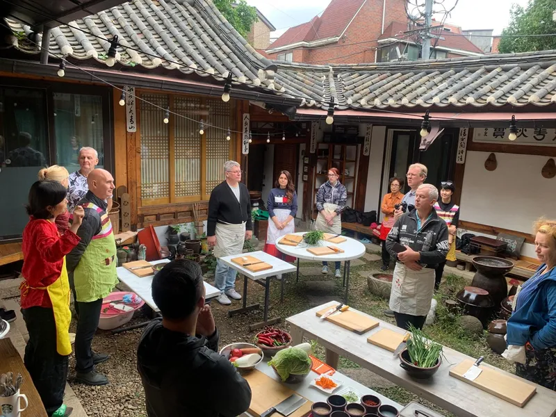 [서울 종로][서울 종로 한옥] 한옥 마당이 보이는 투룸과 거실 독립 18