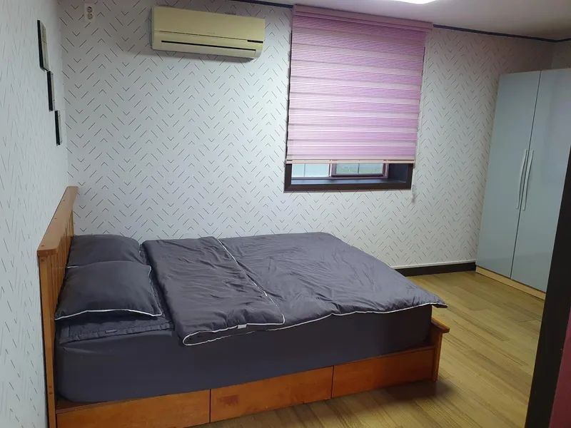 [Donghae] Accommodation with good air 9