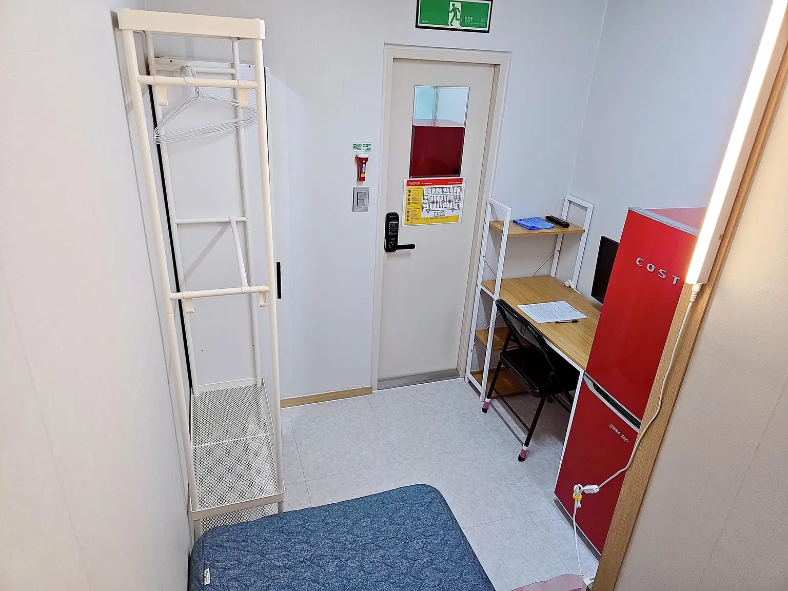 Other spaces photo 2 - Short-term lodging in a gosiwon near Jungang Station 207 (1BR & sleeps 1)