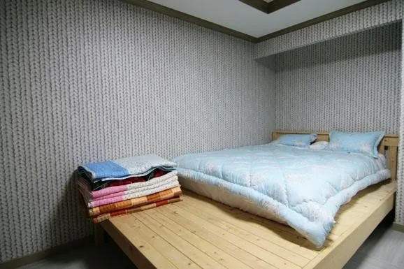 [Jinju] Chamomile Pension in a quiet rural village near Jinyang Lake in Daepyeong-myeon 4
