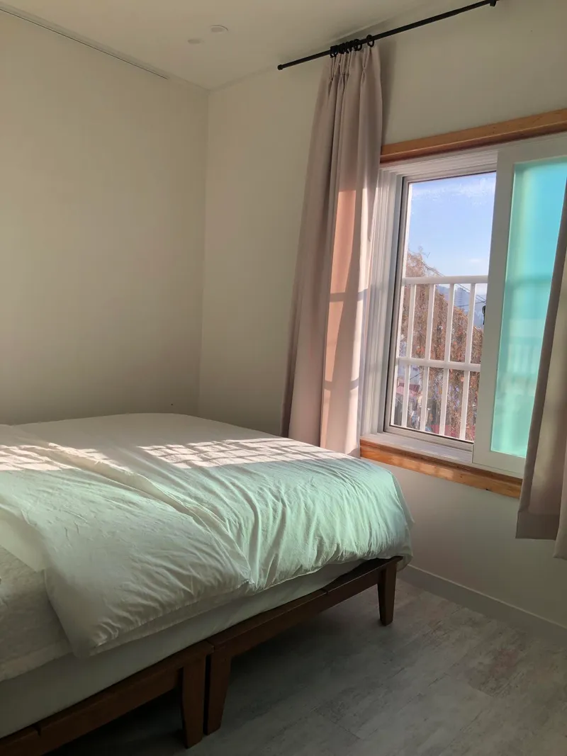 [Tongyeong] Ocean view Gangguan view Seopirang Park rooftop and independent house with sculpture yard 14