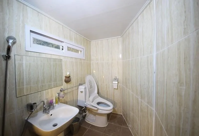 [Suncheon] A house with a 900-pyeong garden #5 minutes by car from Nakan-eupseong #Geumheondang 5