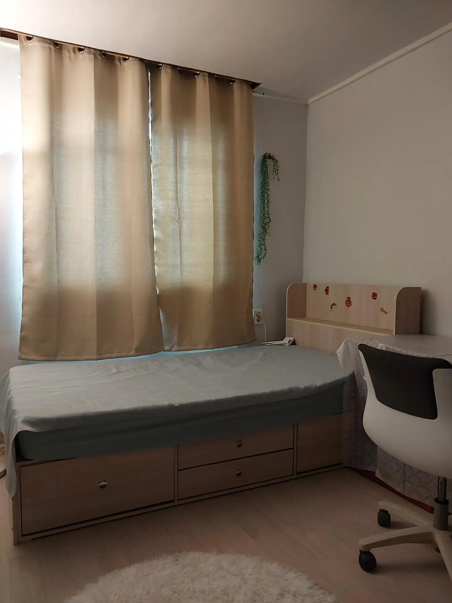 Chuncheon Lakeside City Accommodation - main image