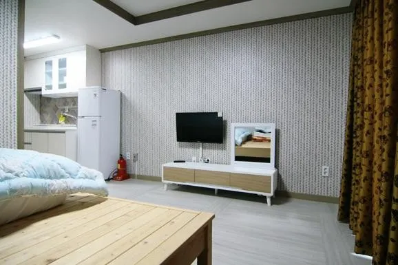 [Jinju] Chamomile Pension in a quiet rural village near Jinyang Lake in Daepyeong-myeon 3