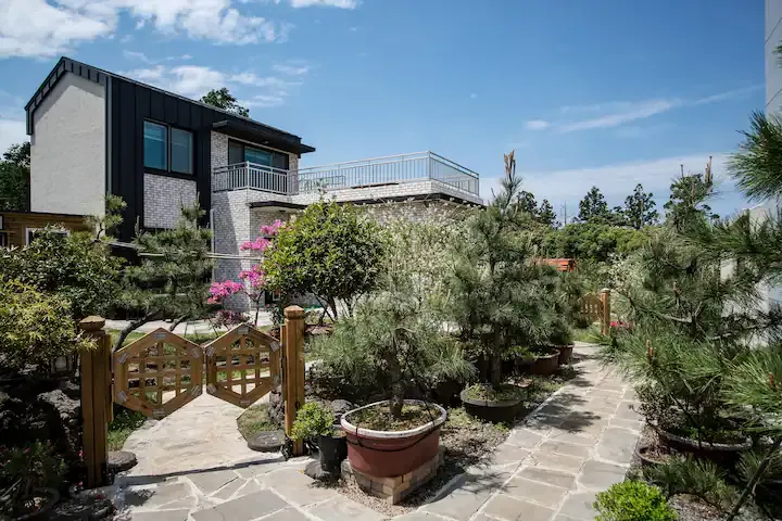 [Seongsan, Seogwipo] Two-room independent pension with the scent of the forest 8