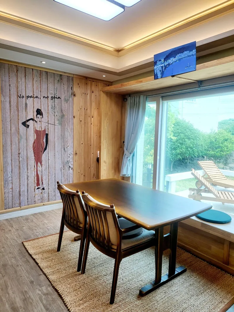 [Hangyeong, Jeju] Jeju Ozen, a sentimental private home on the west coast 32