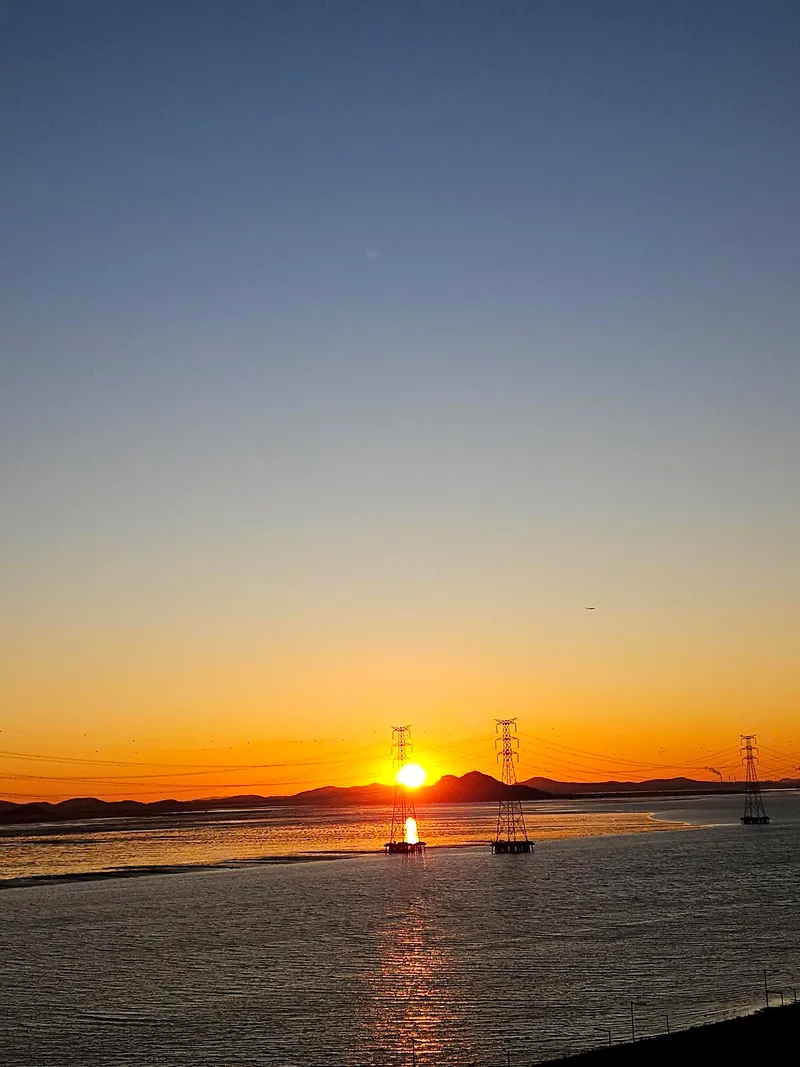 [경기 안산] 힐링/노을/테라스/오션뷰/산책로/10층 #반달섬#넷플릭스 22