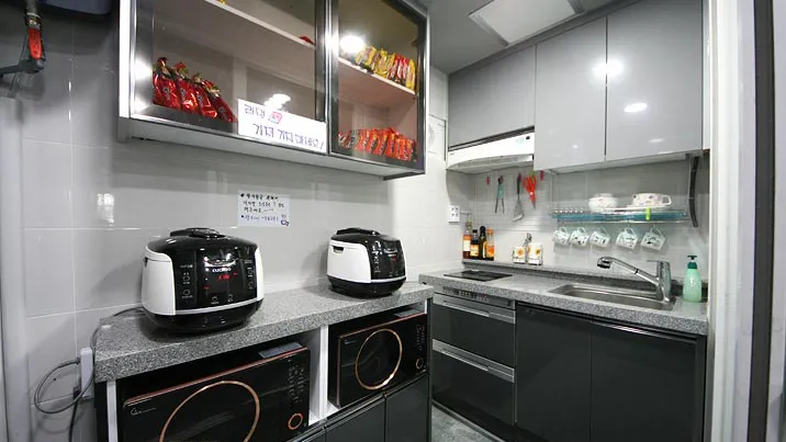 [Jongno, Seoul] Hyehwa Station, clean one-room accommodation with private bathroom 16