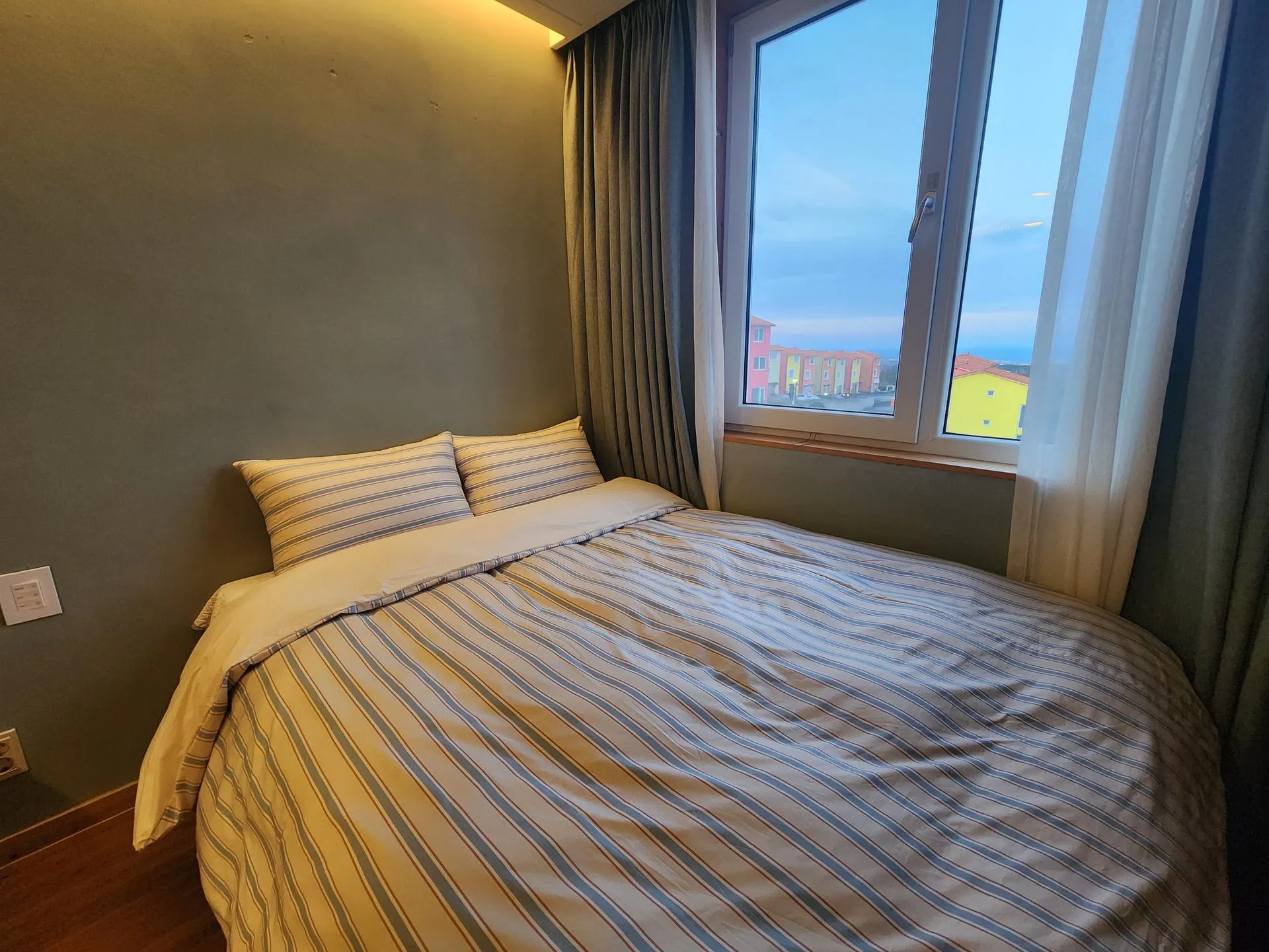 Jocheon-eup Ocean View One-Bedroom House