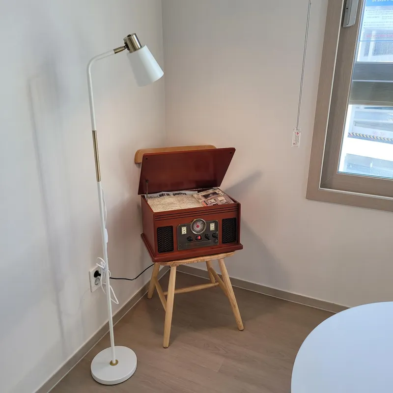 [Ansan] Newly built three-room officetel with Sihwa Lake in the background 18