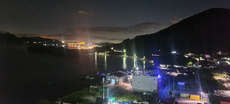 [경남 거제] 사등면 바닷가 산책하기 편안한 아파트 10