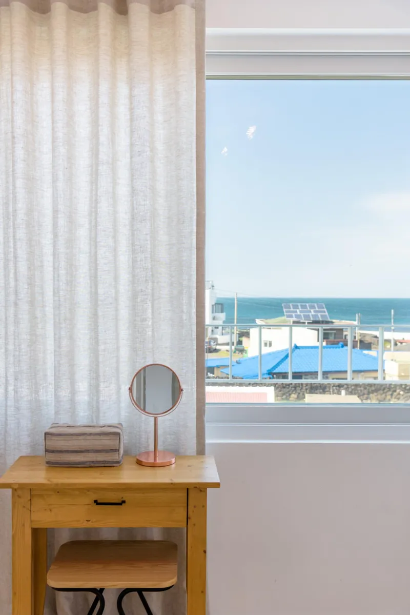 [Gujwa, Jeju] Passive House Pension #Lani Room, 3 minutes walk from Woljeong-ri Beach 5