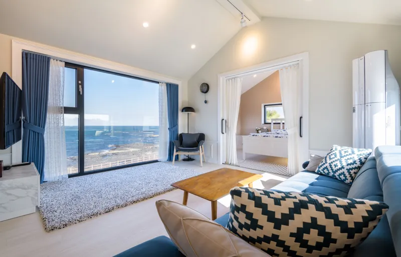 [Gujwa, Jeju] Pool Villa Ocean View within 15 minutes walk from Sehwa Beach #Juno 10