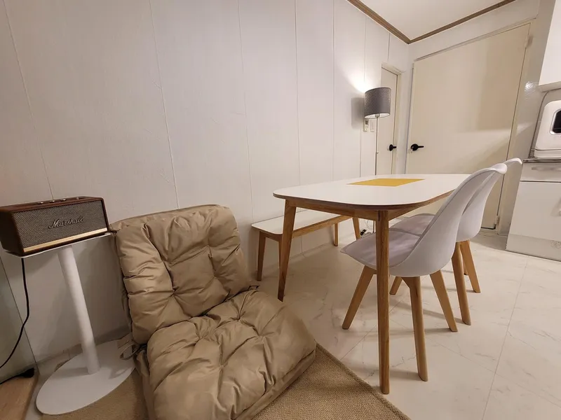[Jongno, Seoul] One-room apartment with a city view of Hyehwa Station #7 minutes from Hyehwa Station 3