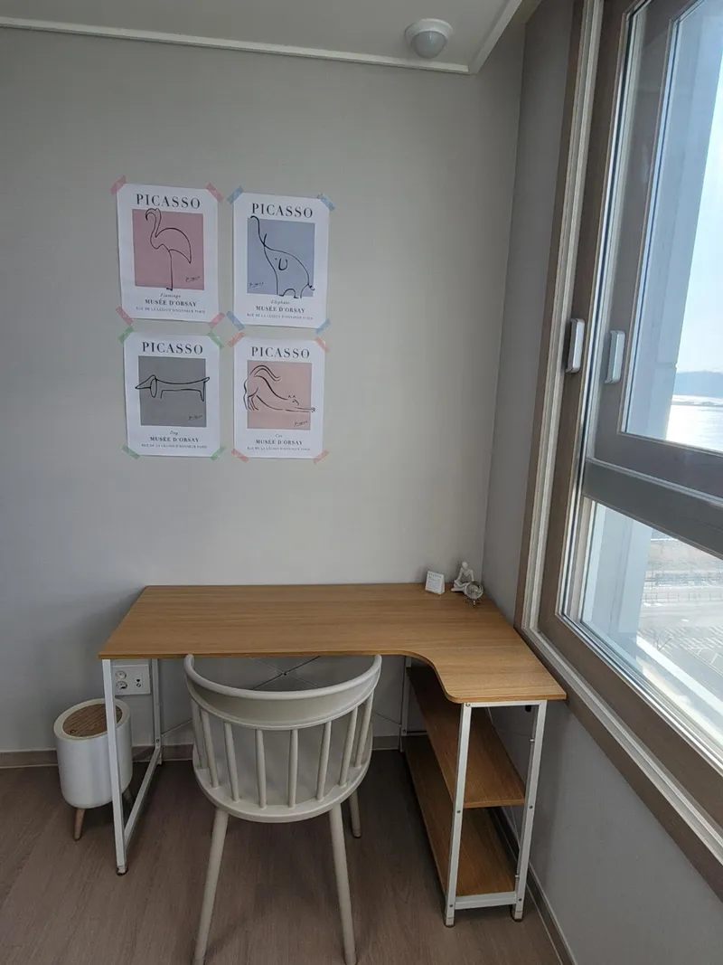 [Ansan] Newly built three-room officetel with Sihwa Lake in the background 8