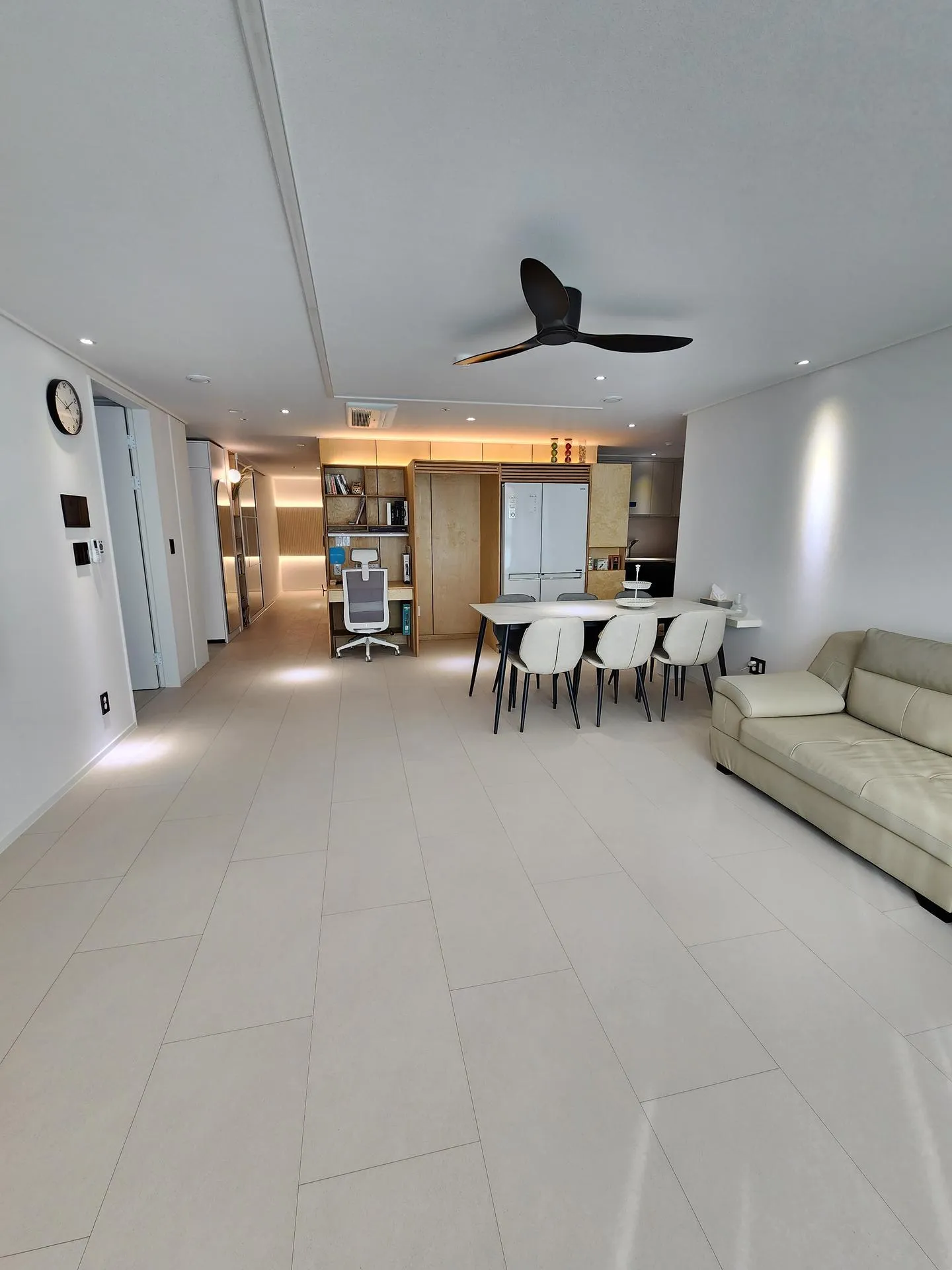 Gami-dong Transit-Friendly Three-Bedroom Apartment