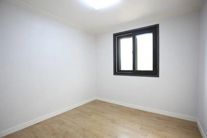 [Gijang, Busan] Three-room group pension with pet-friendly room #White Building 1st floor 5