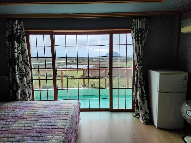 [Andeok, Seogwipo] Donggwang 2nd floor, 7th room (one room) 2