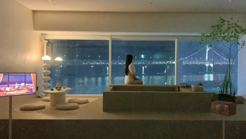 [Suyeong, Busan] Modern, indoor jacuzzi-style accommodation with a view of Gwangan Bridge 17