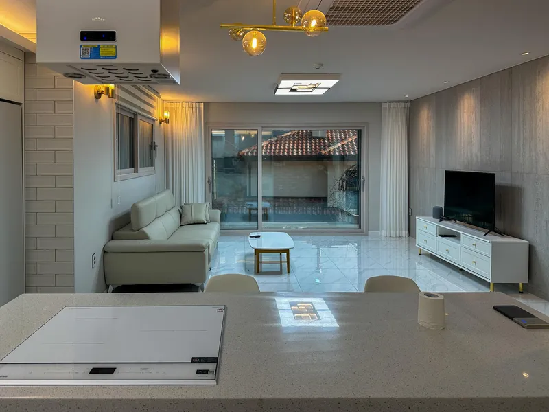 [Hapcheon] Gayasan Mountain View Forest District 2nd Floor 4 Room Private House #Barbecue Grill Yard Pond 5