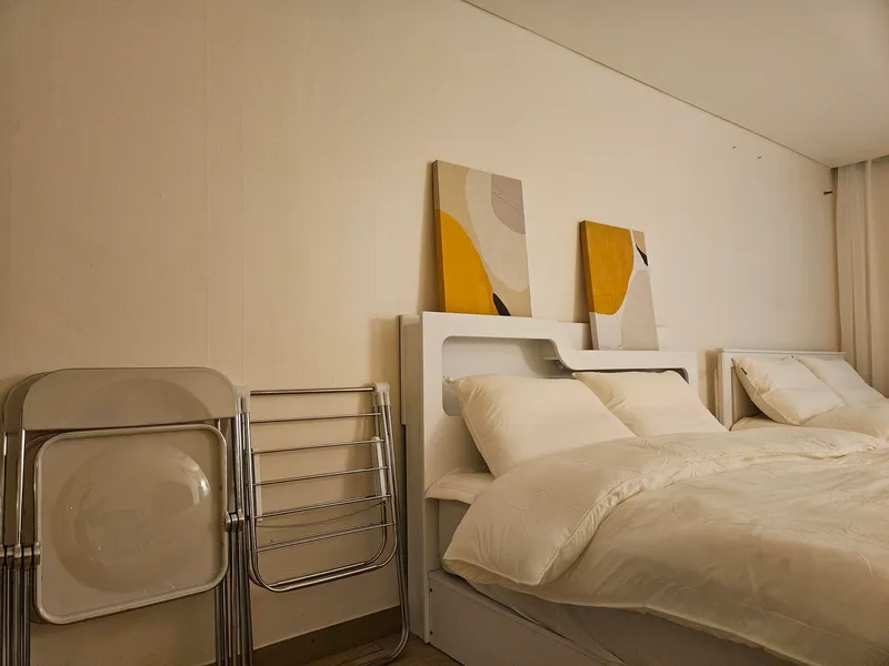 [Gangnam, Seoul] BEST Yeoksam Station 3 min walk 2 double beds 8
