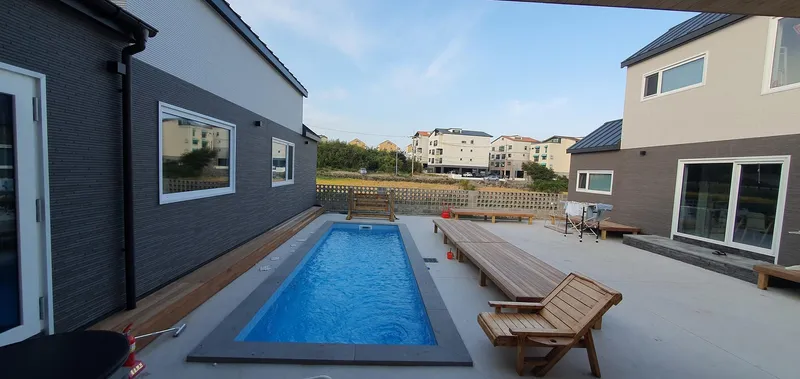 [Oedo 1-dong, Jeju][Jeju Oedo] Newly built two-story house with a swimming pool 19