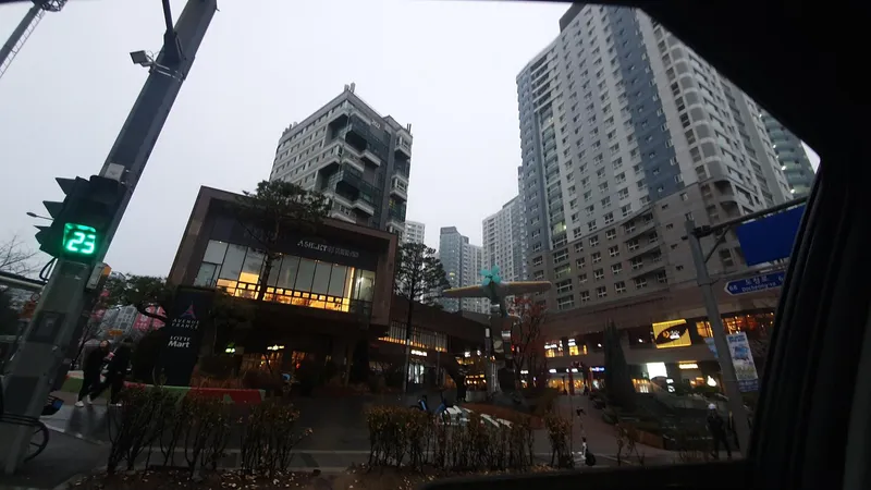 [Suwon][Suwon Gwanggyo] #Avenue France #Subway 10