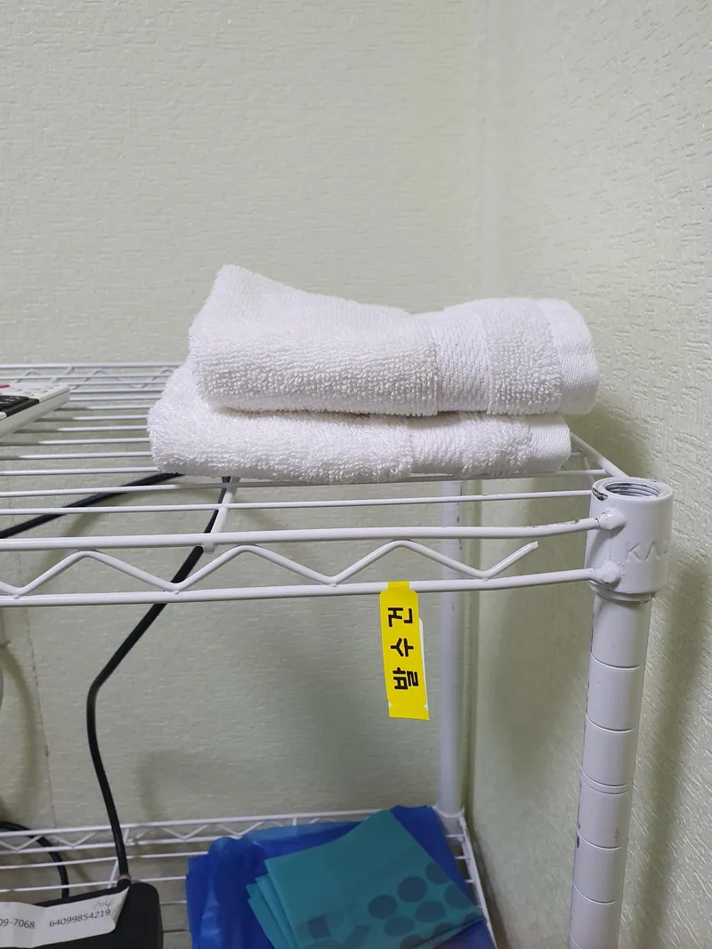 [Paju] Room 104 Netflix + YouTube [Electric bed mat used] 27