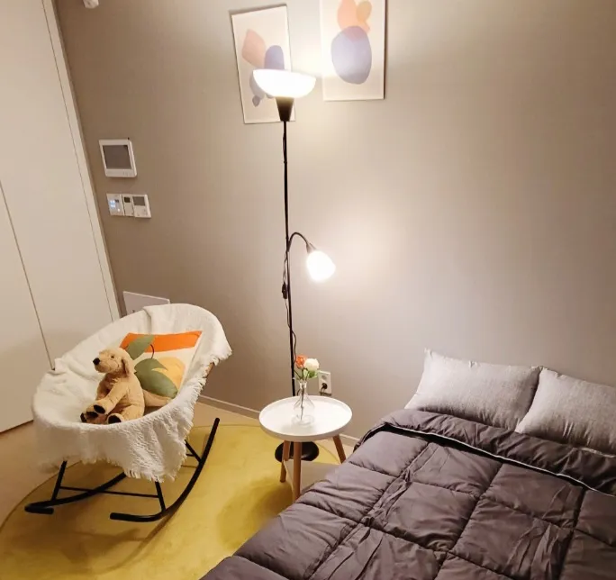Seonggok-dong Ocean View Studio