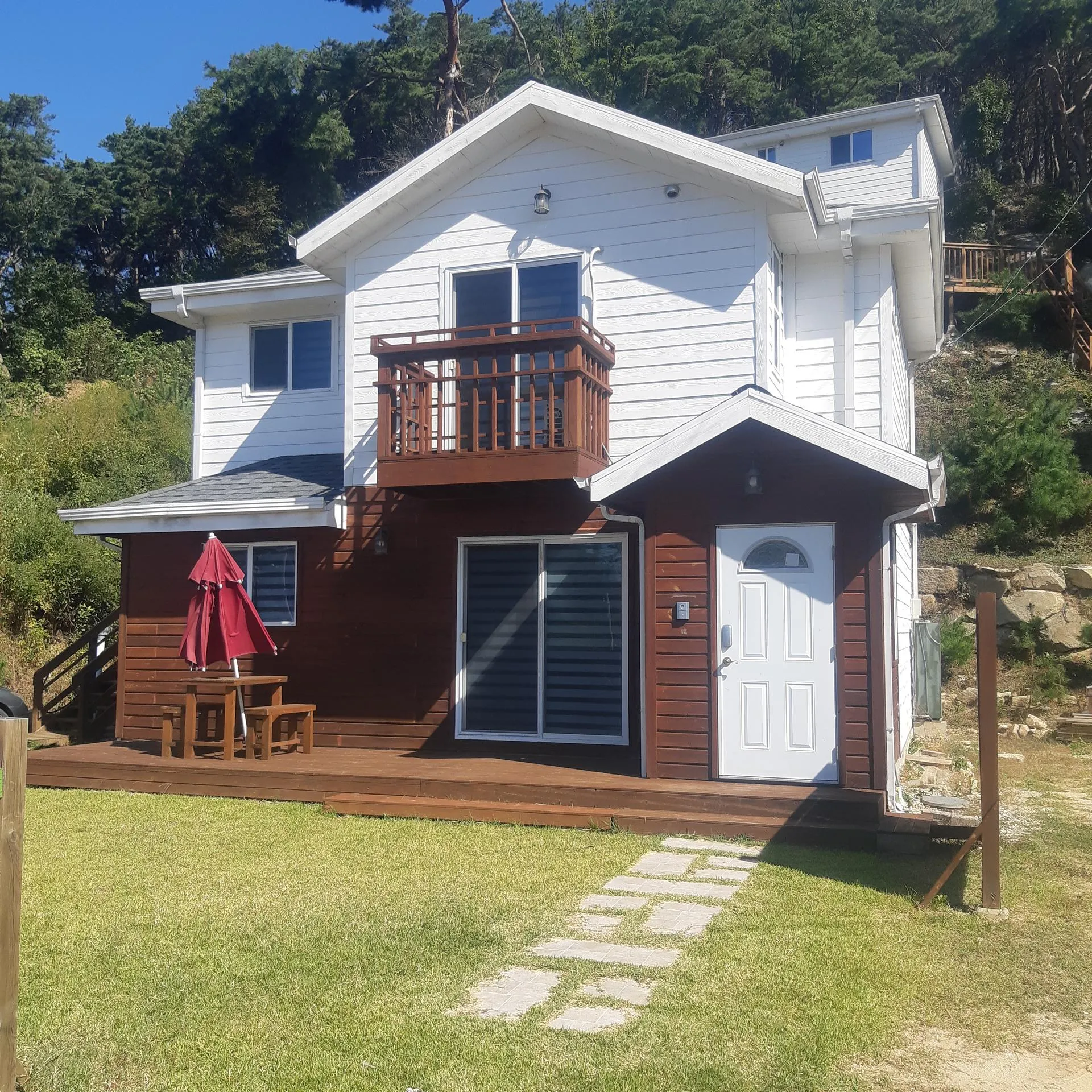 Naega-myeon Two-Bedroom House
