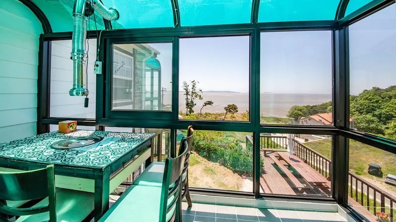 [Ganghwa, Incheon] Ganghwa Tidal Flat Center Entrance Ocean View Pension 4-person Room 8