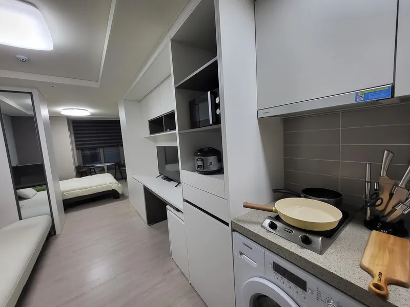 [Beophwan-dong, Seogwipo] Seogwipo] Newly built full-option detached 1.5 room (cooking available) in the new city center, accommodation 527 6