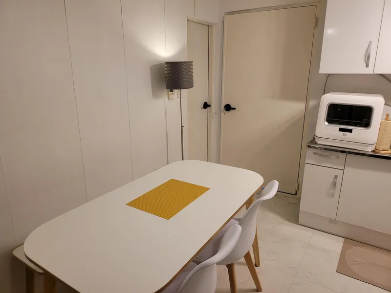 [Jongno, Seoul] One-room apartment with a city view of Hyehwa Station #7 minutes from Hyehwa Station 4