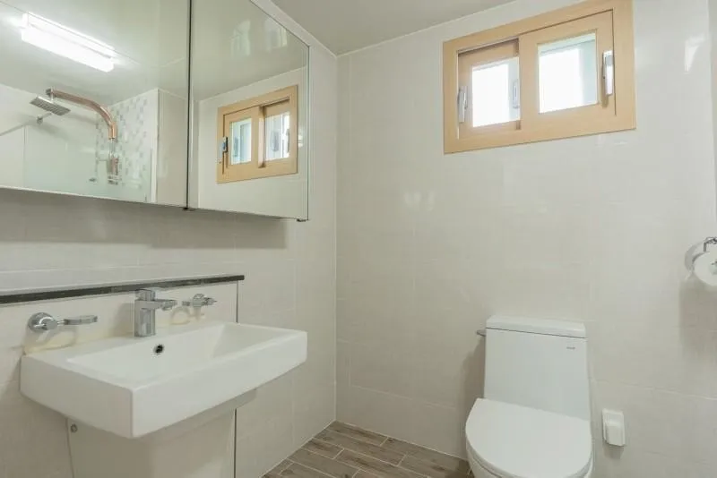 [Namwon, Seogwipo] 13 pyeong Flower Healing Pension, 5 minutes walk from the sea in the tangerine orchard in Namwon-eup 10
