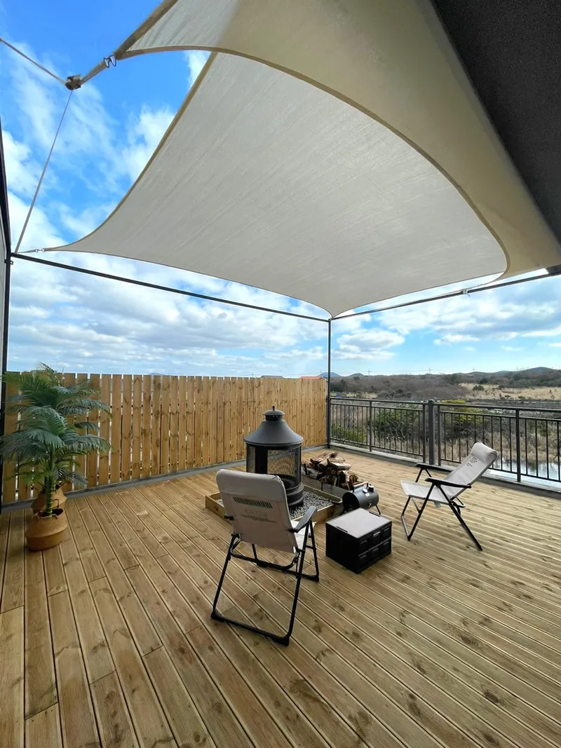 [Gujwa, Jeju] Enjoying a fire pit on a private terrace/2nd floor one-room (Ville) 9