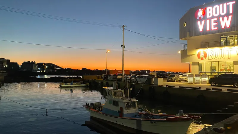 [Aewol, Jeju] Aewol sea front #Ocean view #Old house #Stone house #Family room #Independent house #Workation 64
