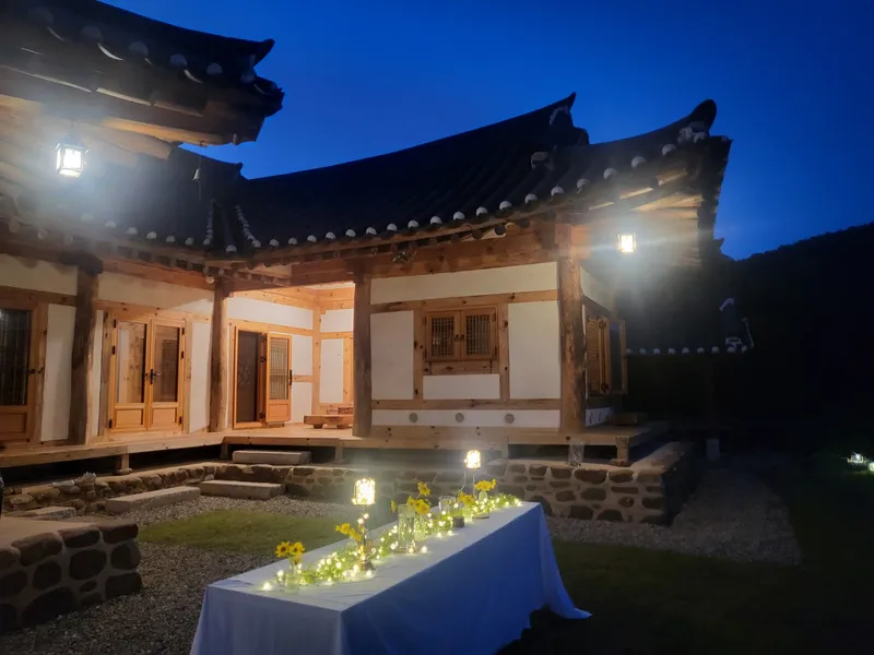 [강원 홍천] 개인산책 숲속길을 보유한 힐링 독채한옥 8