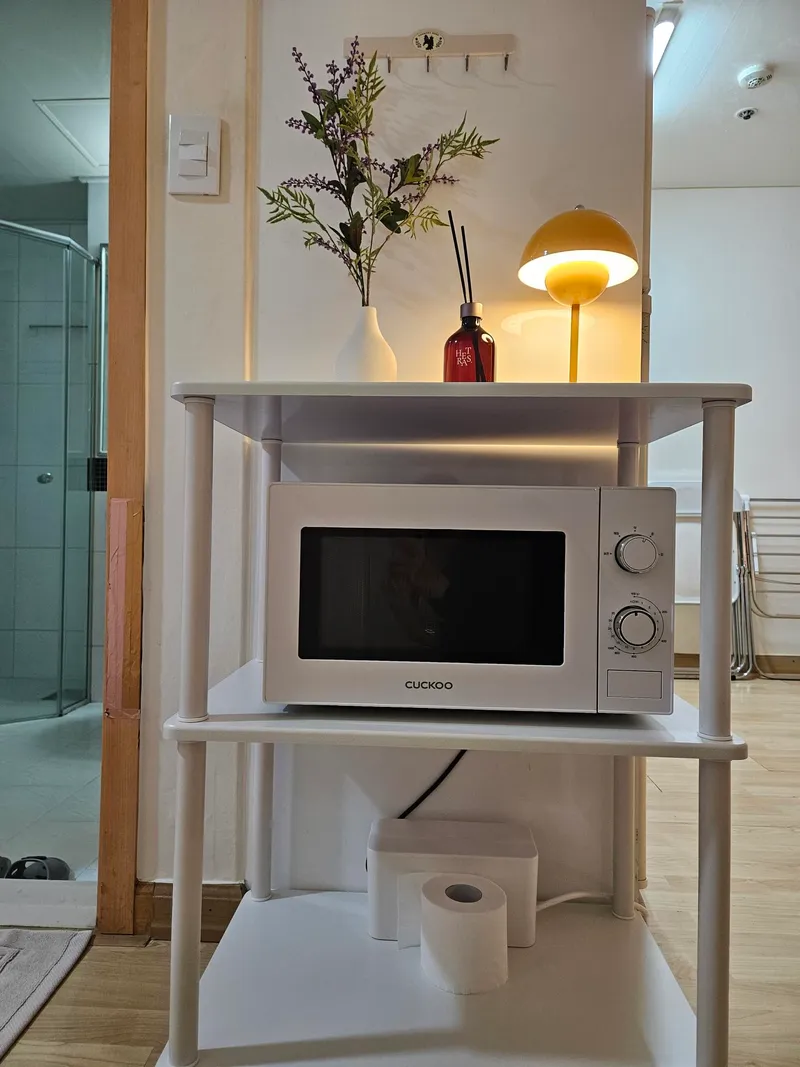[Gangnam, Seoul] BEST Yeoksam Station 3 min walk 2 double beds 11