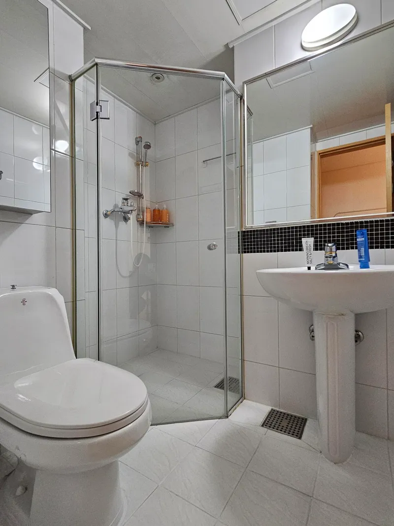 [Gangnam, Seoul] BEST Yeoksam Station 3 min walk 2 double beds 14