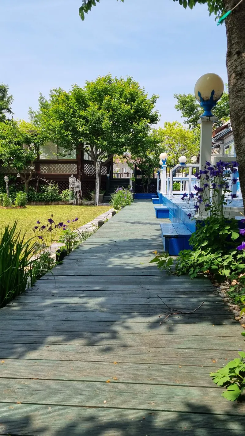 [Ganghwa, Incheon] Gallery Pension run by a painter 22