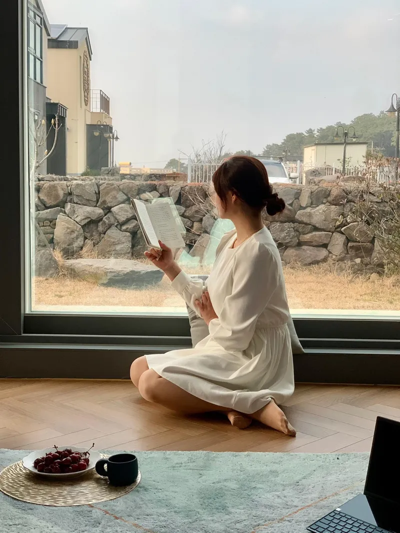 [제주 애월] #넓은 독채 #잔디마당 #바베큐데크 #복층 #가까운오름 2 35