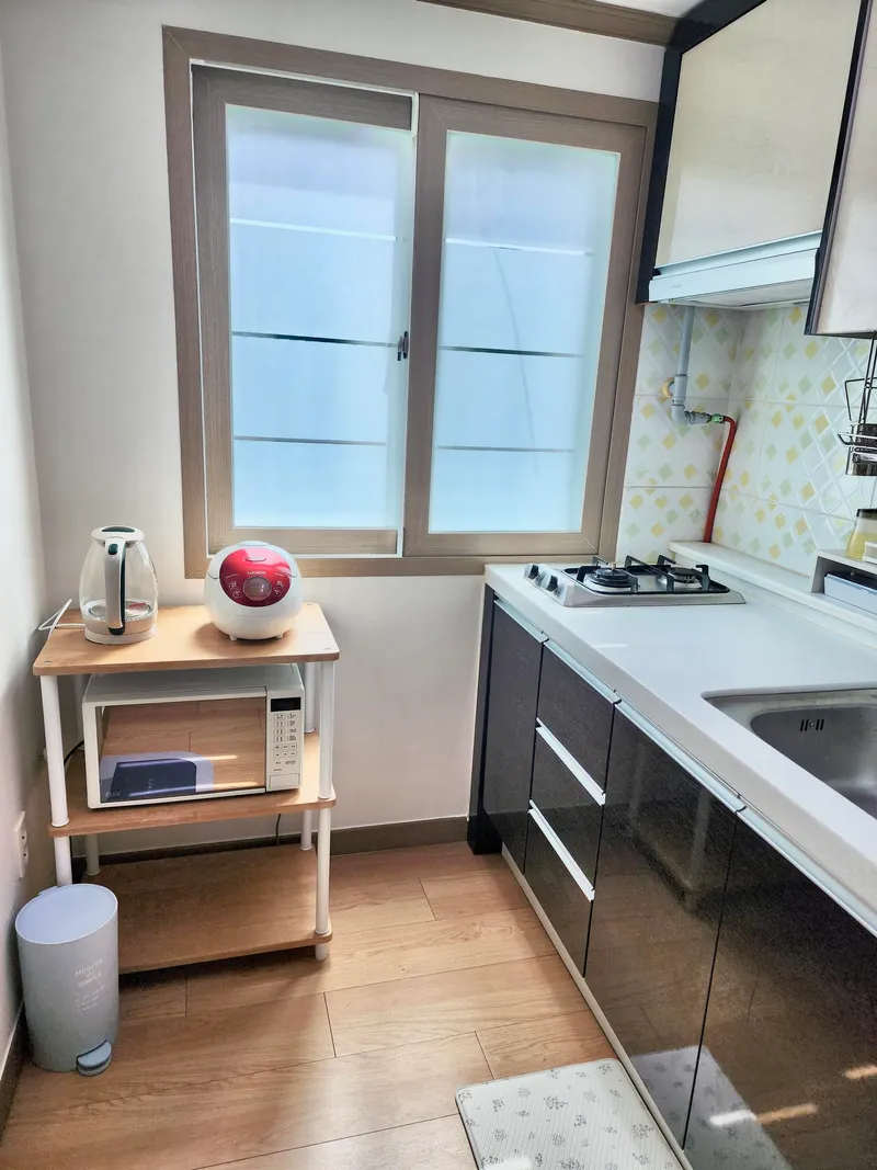 [Geoje] Geoje Center Emotional Accommodation Separate One Room 303 #Netflix #Tving 7