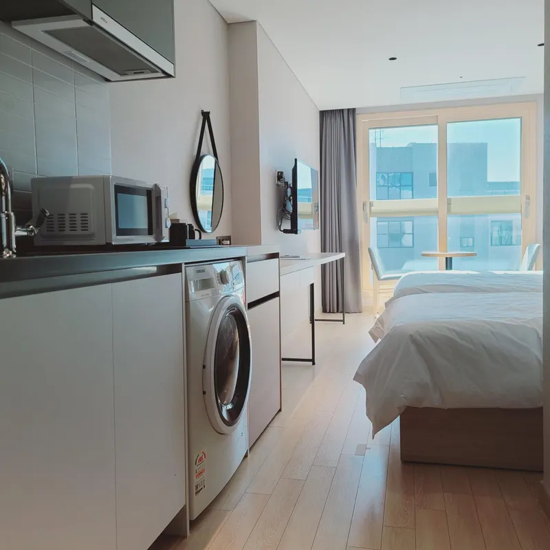 [Sokcho][Sokcho Joyang-dong] Lake view hot spring sauna swimming pool quiet top floor rooftop downtown 2