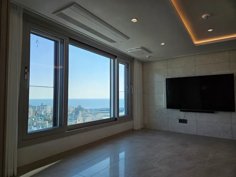 [Sokcho] Ocean Apartment, newly built and like my own home, with a view of the sea and Seoraksan Mountain 53