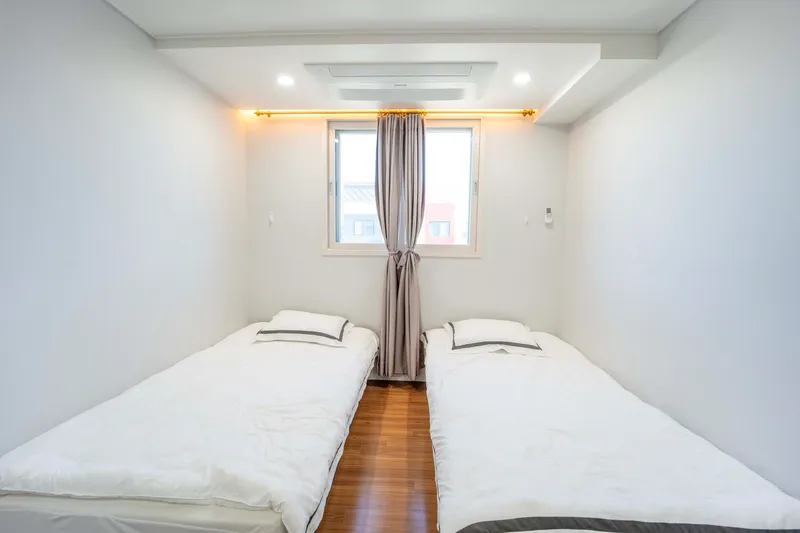 [Yeongjong, Incheon] Within 5 minutes walk from Yeongjongdo Unseo Station #Chandelier #Dogs allowed 26