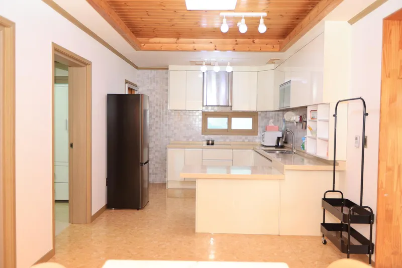 [Haean-dong, Jeju] A three-room accommodation in Haean-dong, a gallery accommodation with a spacious and clean yard on the first floor 11